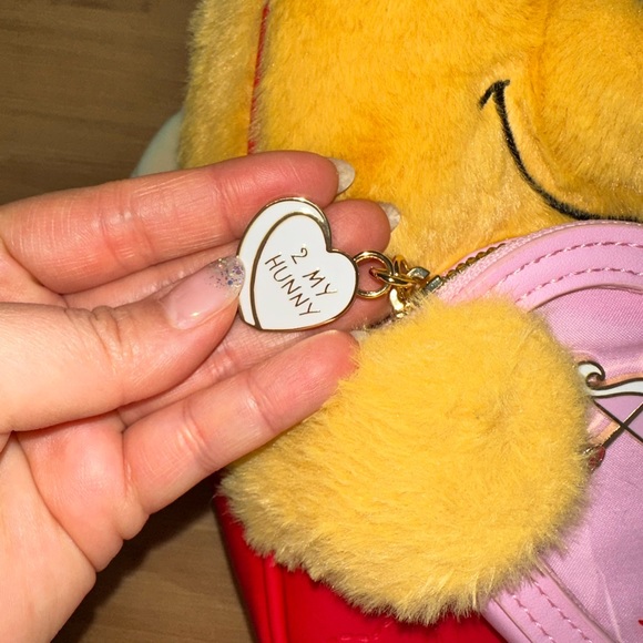 BRAND NEW Winnie the Pooh backpack Brand new with tags Cupid valentine - Picture 3 of 4